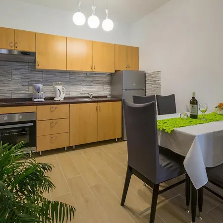 Apartment Brnic 3 Jadranovo